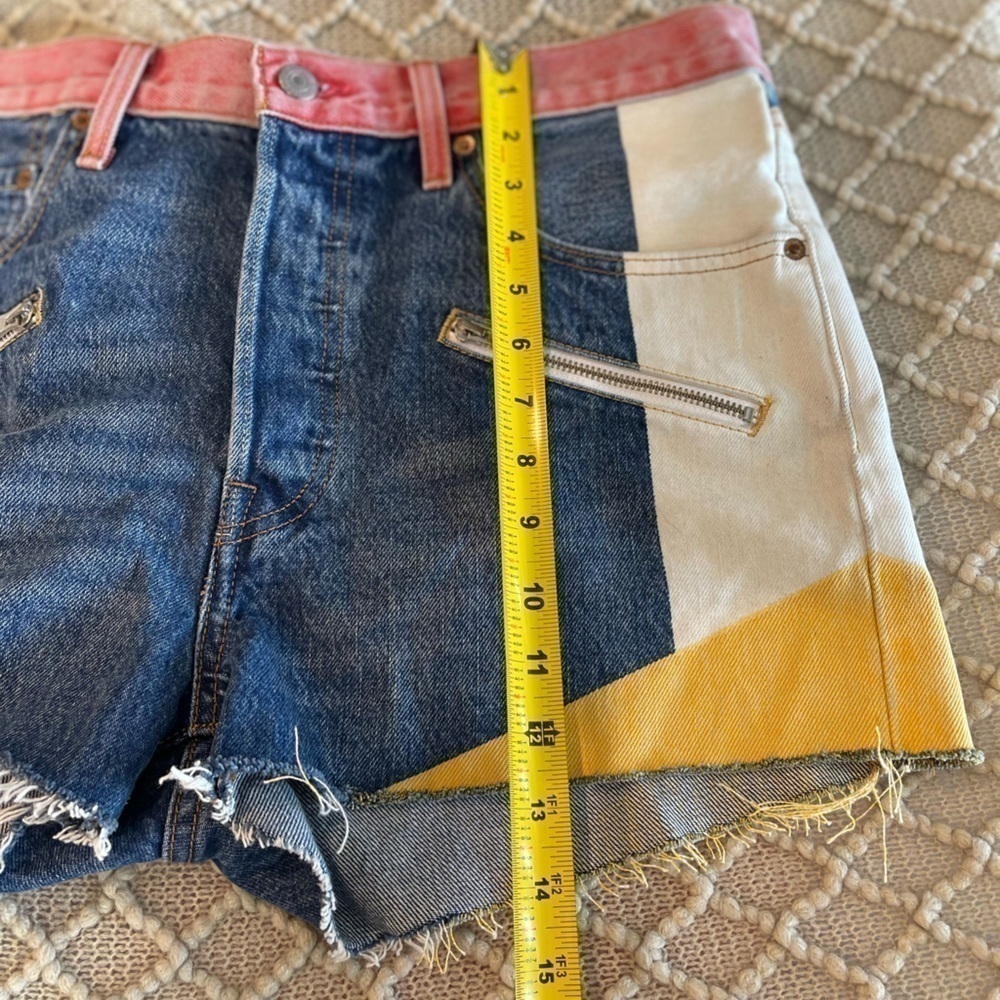 Levi's 501 Super Mario Denim Jean Shorts Women's color block fray hem Size 31 - Picture 13 of 16